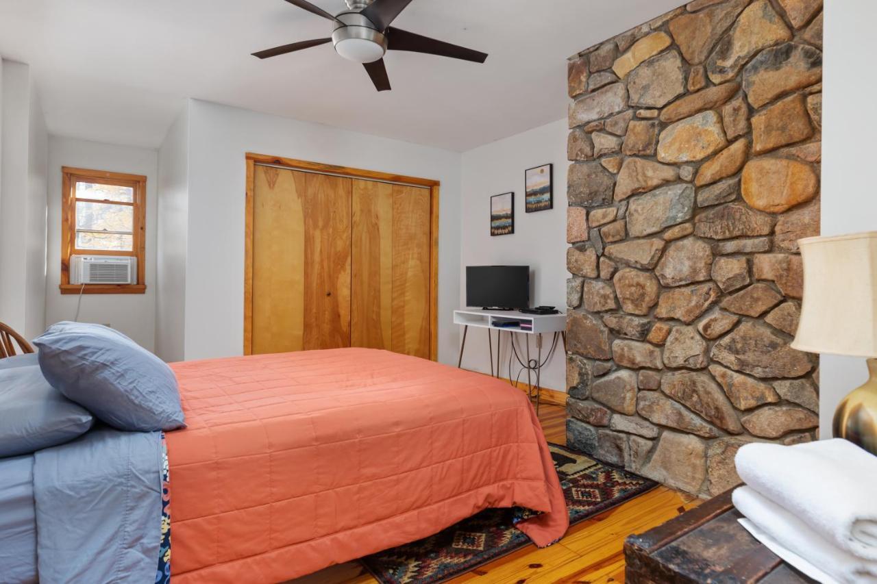 Sleepy Hollow 5Br Cabin - National Park 7 Min, Hot Tub, Fire Pit, Sleeps 12 Luray Dış mekan fotoğraf